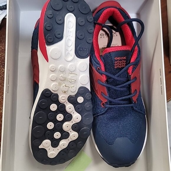 Geox Kids J Asteroid Low-Top Sneakers - Picture 3 of 4